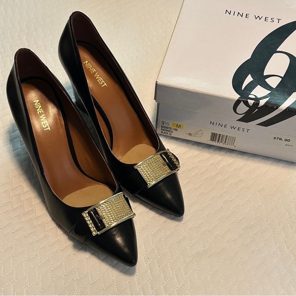 Nine West Black Wedge Heels with Gold Ornament